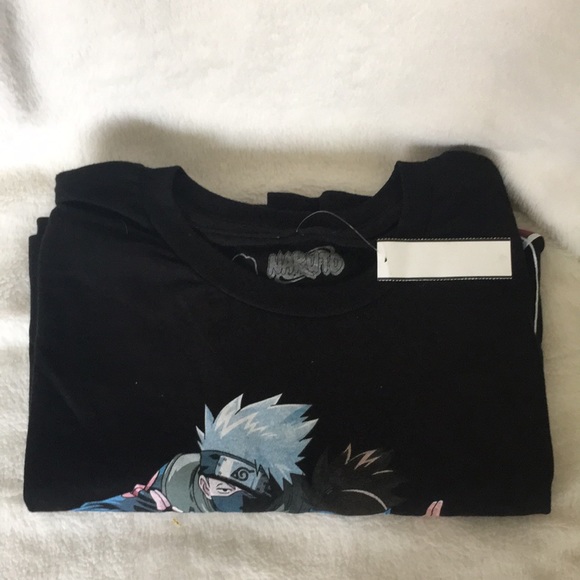 NWT Naruto Black T-Shirt with Vibrant Graphics 2XL (50/52) - Picture 4 of 5